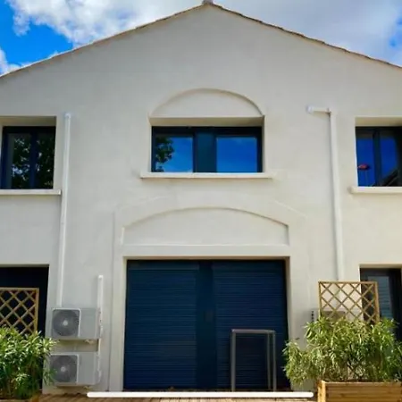 T2, Charles Trenet Apartment Narbonne